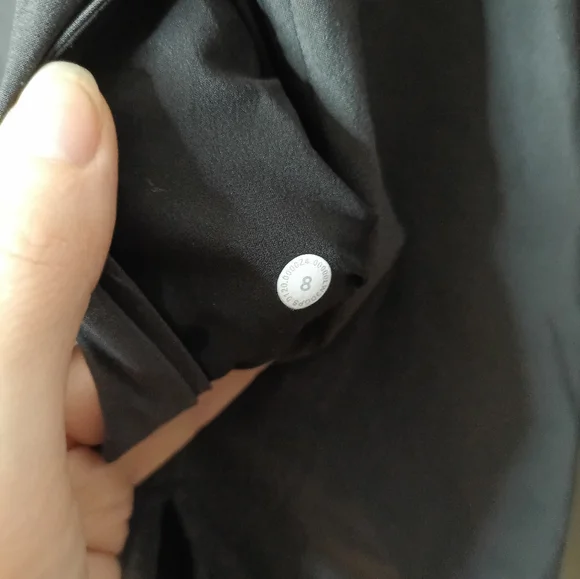 Lululemon On the Move Gray Button Down Long Sleeve Blouse - Picture 5 of 12